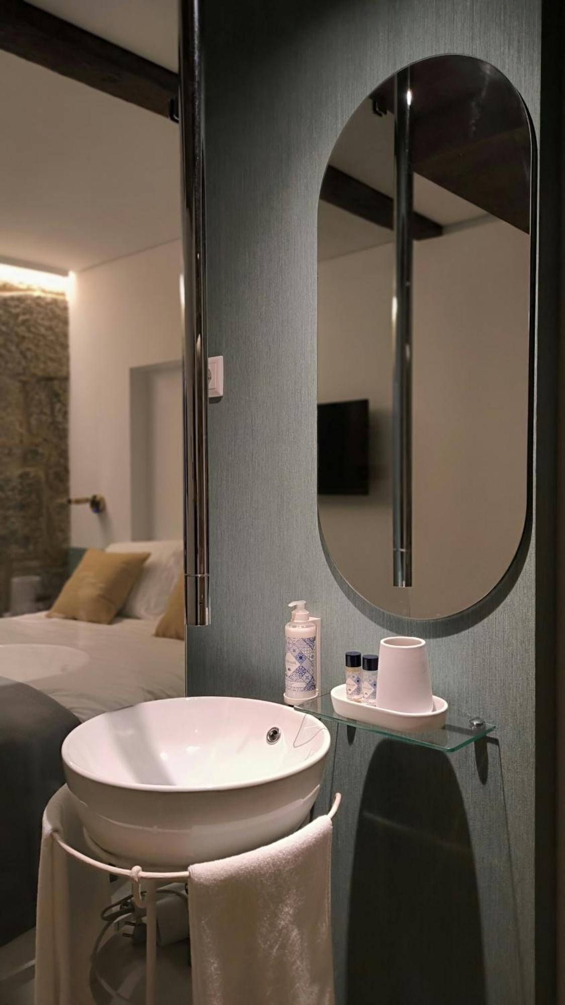Domi Suites & Studios Guimarães Buitenkant foto