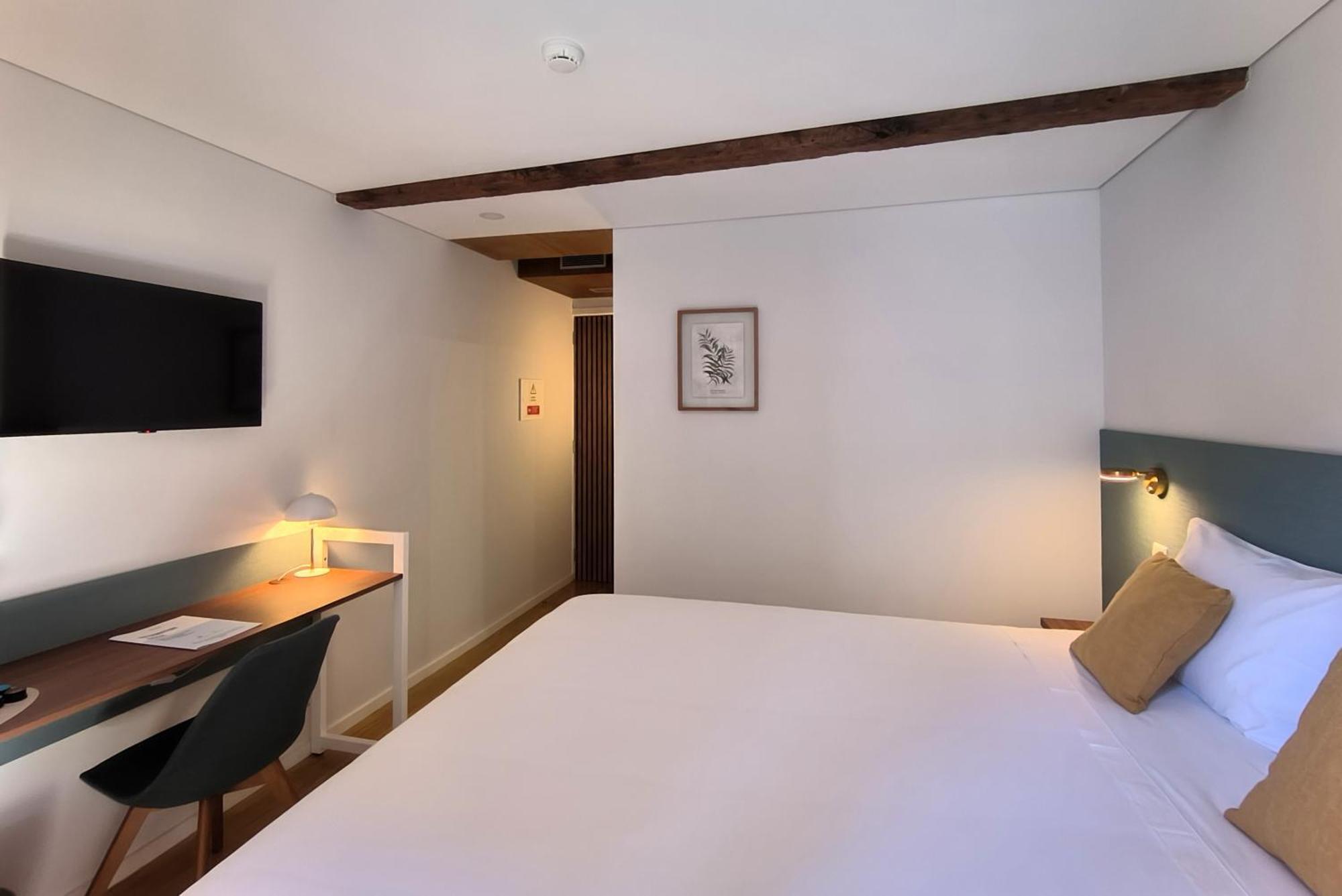 Domi Suites & Studios Guimarães Buitenkant foto